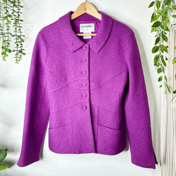 Authentic Rare VTG Coco Chanel 99A Lane Wool Tailored Coat in Violet EU 38 US 8